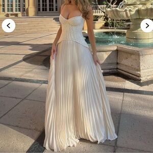 Fashion nova Daniella corset dress ivory 2x